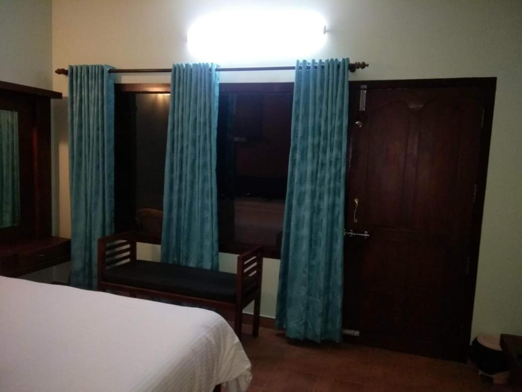 Shamrock Holiday Home Munnar Dış mekan fotoğraf